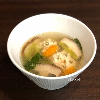 柚子胡椒が香る＊鶏団子の中華スープ